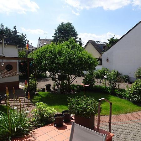 Landhausstil Trifft Moderne Muhlheim am Main Exterior photo